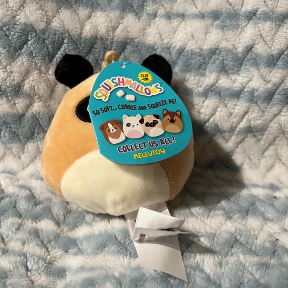Prince the Pug Clip Squishmallows - Picture 2 of 4